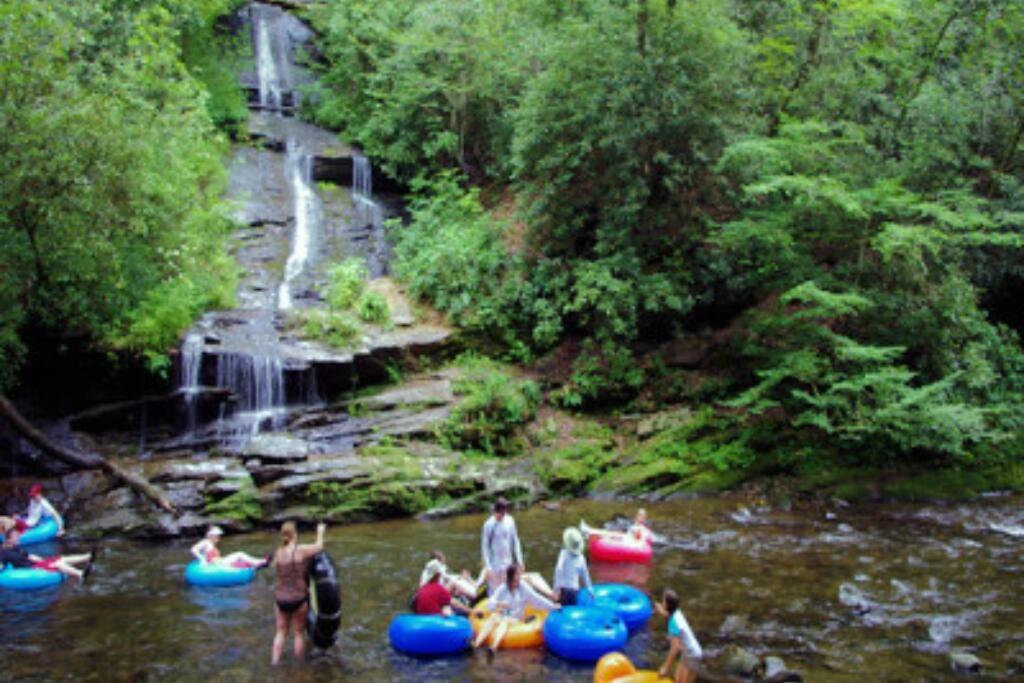 Honeymoon Getaway In Woods Near Noc And Smoky Mtn Rr Villa Брайсън Сити Екстериор снимка